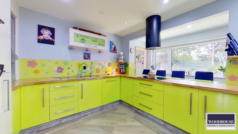 Images for Sandon Road, Cheshunt, Hertfordshire EAID:3131305421 BID:11055924
