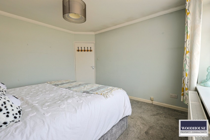 Images for Winton Drive, Cheshunt, Hertfordshire EAID:3131305421 BID:11055924