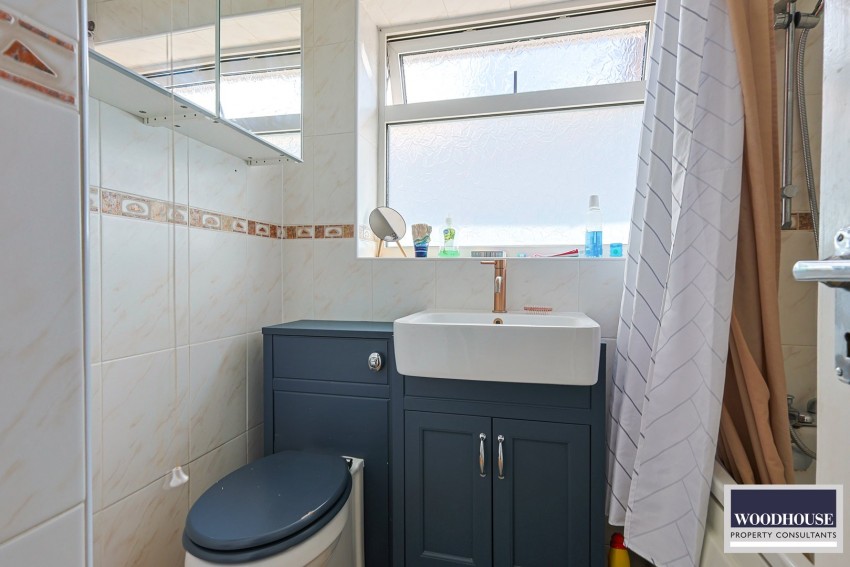 Images for Winton Drive, Cheshunt, Hertfordshire EAID:3131305421 BID:11055924
