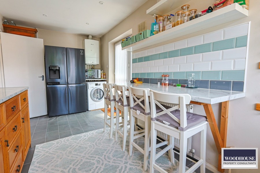 Images for Winton Drive, Cheshunt, Hertfordshire EAID:3131305421 BID:11055924
