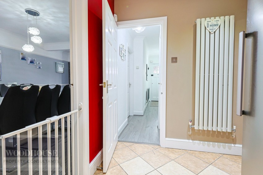 Images for College Road, Cheshunt, Hertfordshire EAID:3131305421 BID:11055924