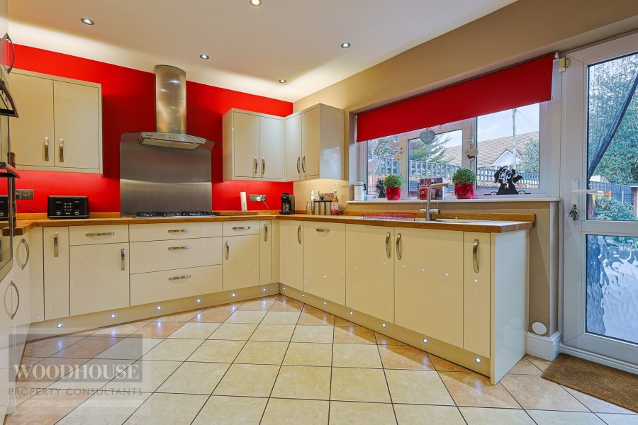 Images for College Road, Cheshunt, Hertfordshire EAID:3131305421 BID:11055924