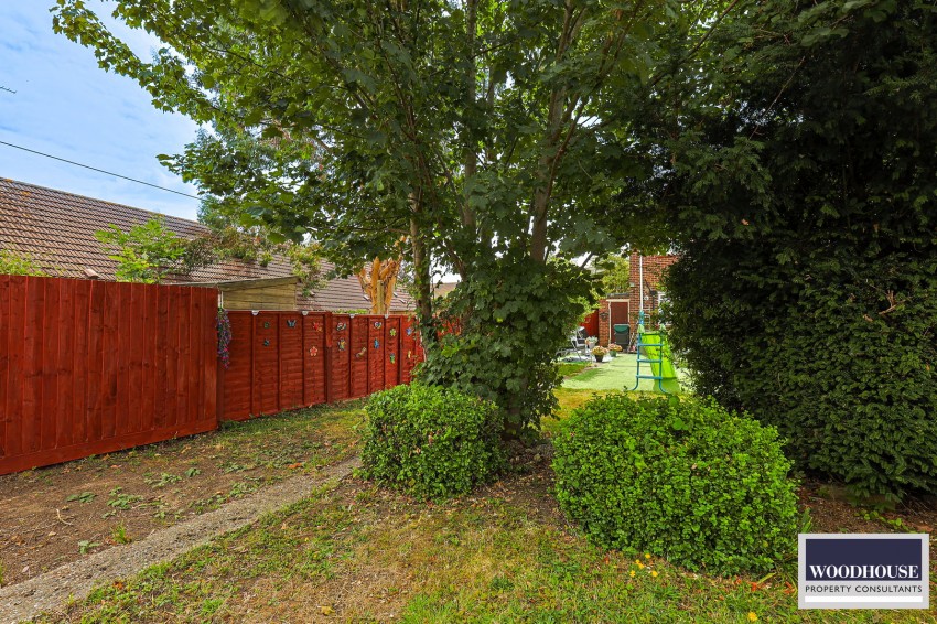 Images for West Cheshunt, Hertfordshire, Cheshunt EAID:3131305421 BID:11055924