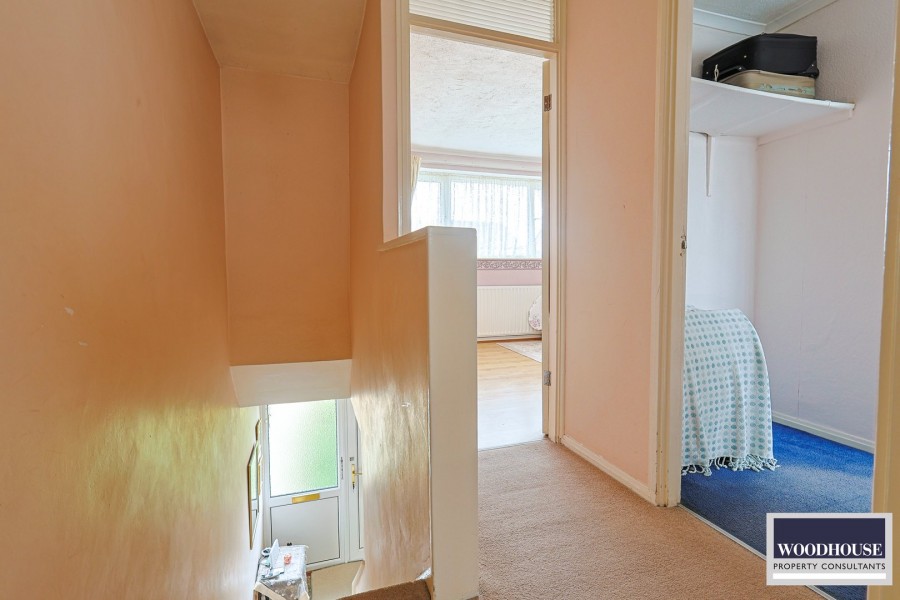 Images for Cheshunt, Waltham Cross, Hertfordshire EAID:3131305421 BID:11055924
