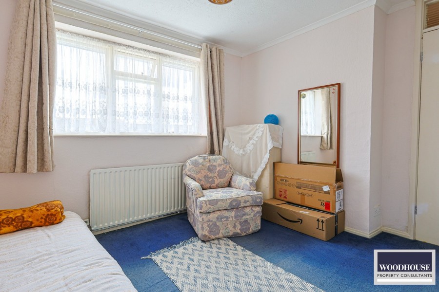 Images for Cheshunt, Waltham Cross, Hertfordshire EAID:3131305421 BID:11055924