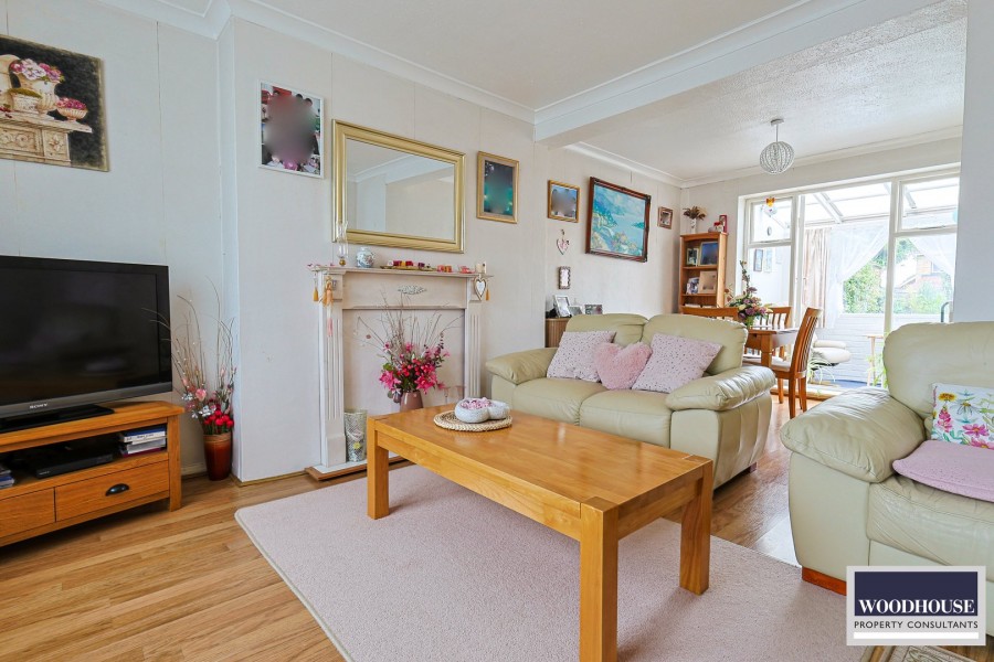 Images for Cheshunt, Waltham Cross, Hertfordshire EAID:3131305421 BID:11055924