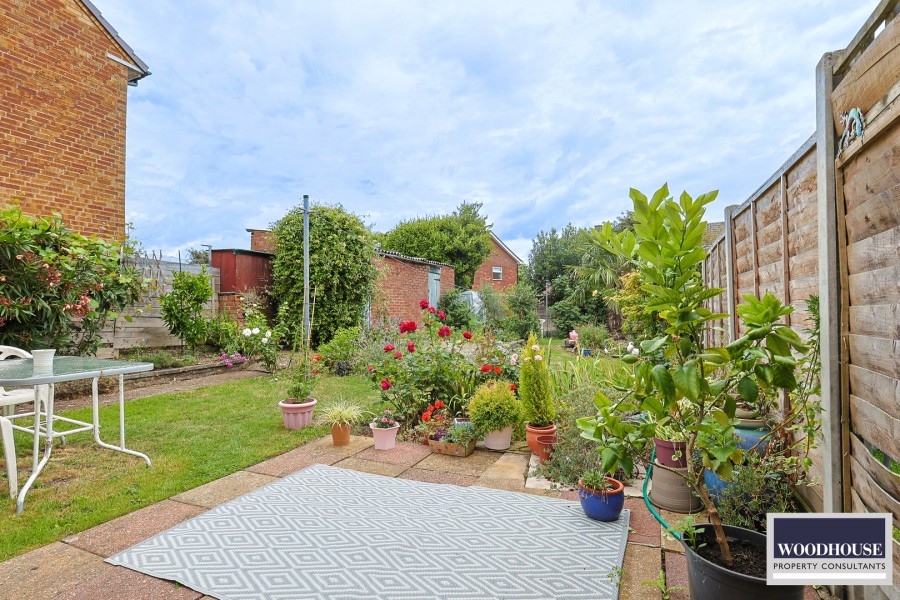 Images for Cheshunt, Waltham Cross, Hertfordshire EAID:3131305421 BID:11055924