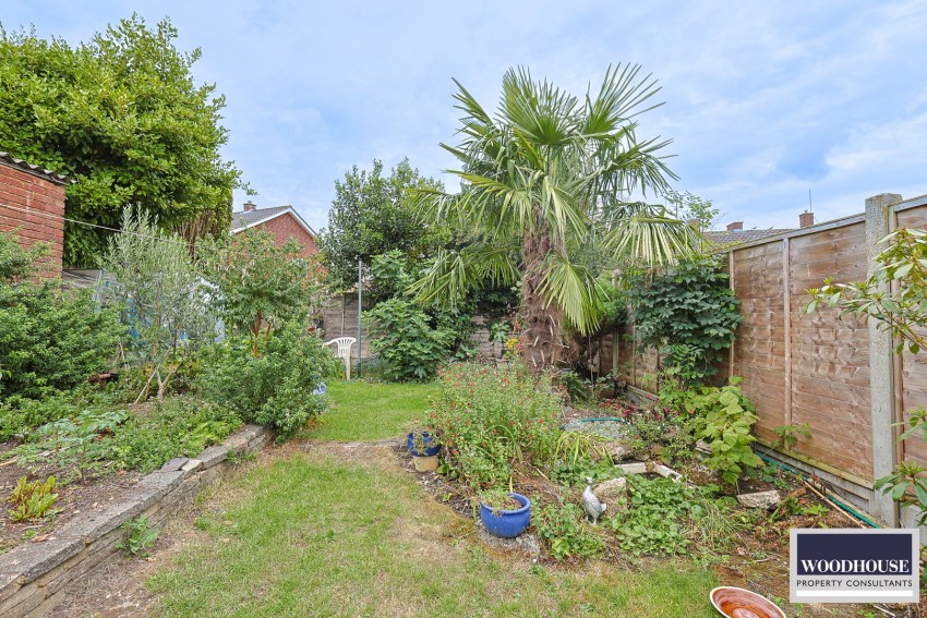 Images for Cheshunt, Waltham Cross, Hertfordshire EAID:3131305421 BID:11055924