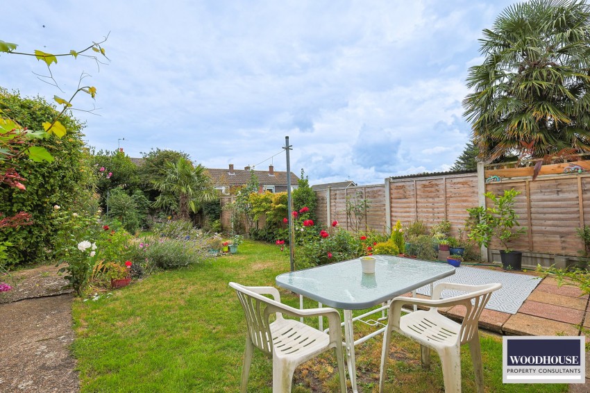 Images for Cheshunt, Waltham Cross, Hertfordshire EAID:3131305421 BID:11055924