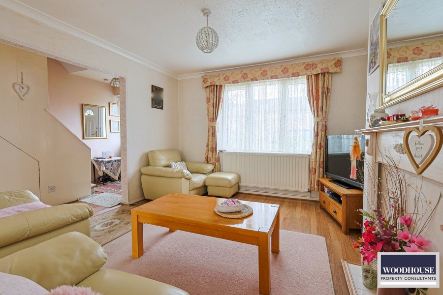 Images for Cheshunt, Waltham Cross, Hertfordshire EAID:3131305421 BID:11055924