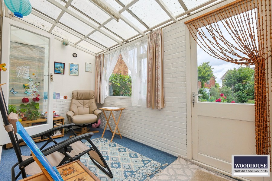 Images for Cheshunt, Waltham Cross, Hertfordshire EAID:3131305421 BID:11055924