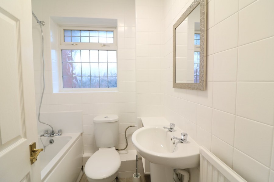 Images for Turnford, Broxbourne, Hertfordshire EAID:3131305421 BID:11055924