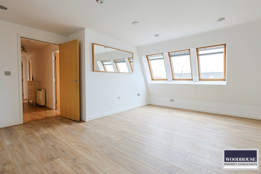 Images for Turners Hill, Cheshunt, Hertfordshire EAID:3131305421 BID:11055924