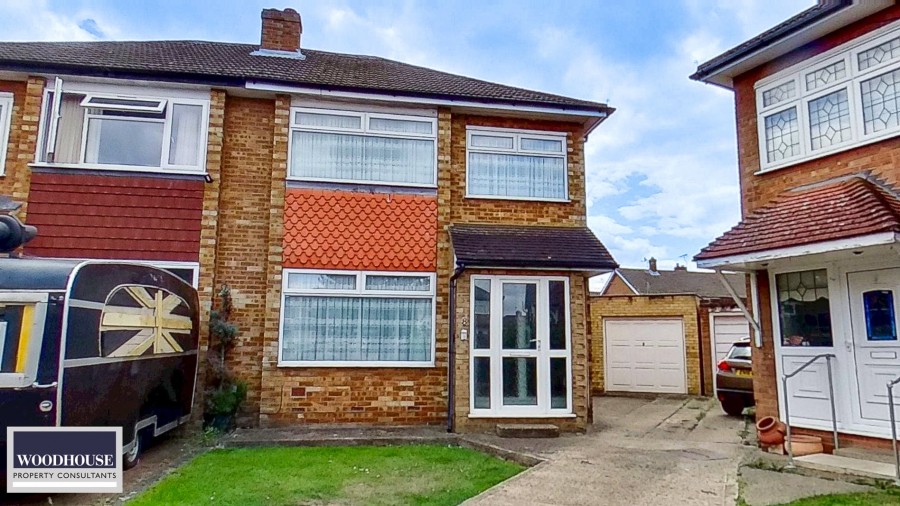 Images for Bromleigh Close, Cheshunt, Hertfordshire EAID:3131305421 BID:11055924