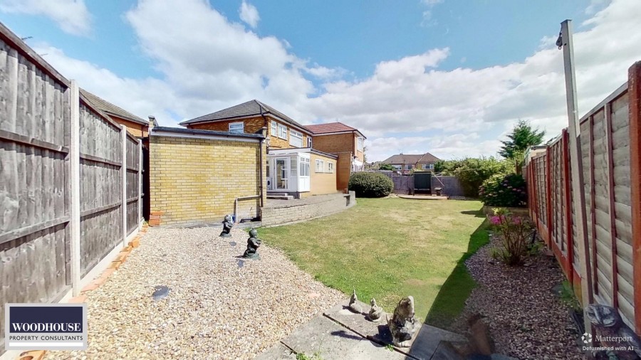 Images for Bromleigh Close, Cheshunt, Hertfordshire EAID:3131305421 BID:11055924