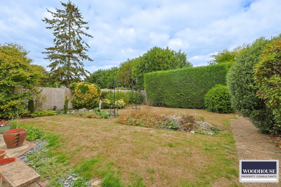 Images for Rushleigh Avenue, Cheshunt, Hertfordshire EAID:3131305421 BID:11055924