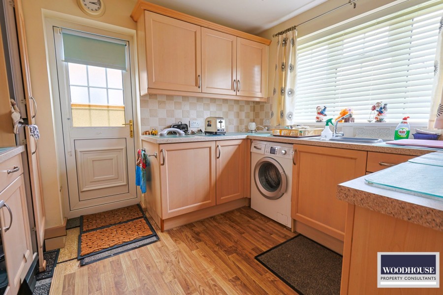 Images for Rushleigh Avenue, Cheshunt, Hertfordshire EAID:3131305421 BID:11055924