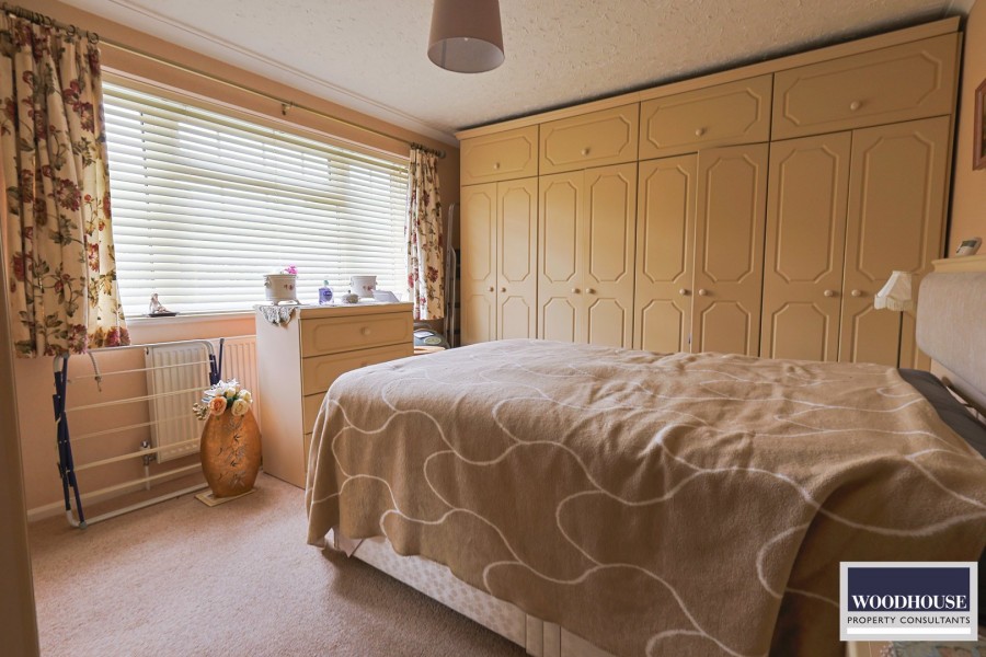 Images for Rushleigh Avenue, Cheshunt, Hertfordshire EAID:3131305421 BID:11055924