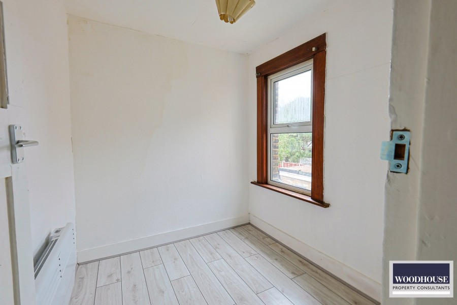 Images for King Edward Road, Waltham Cross, Hertfordshire EAID:3131305421 BID:11055924