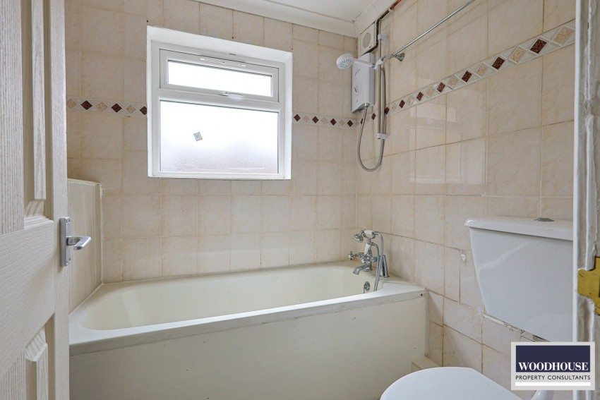 Images for King Edward Road, Waltham Cross, Hertfordshire EAID:3131305421 BID:11055924