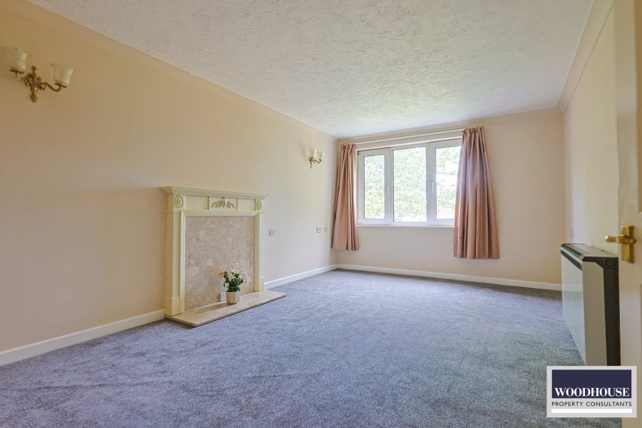 Images for Turners Hill, Cheshunt, Hertfordshire EAID:3131305421 BID:11055924