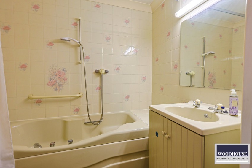 Images for Turners Hill, Cheshunt, Hertfordshire EAID:3131305421 BID:11055924