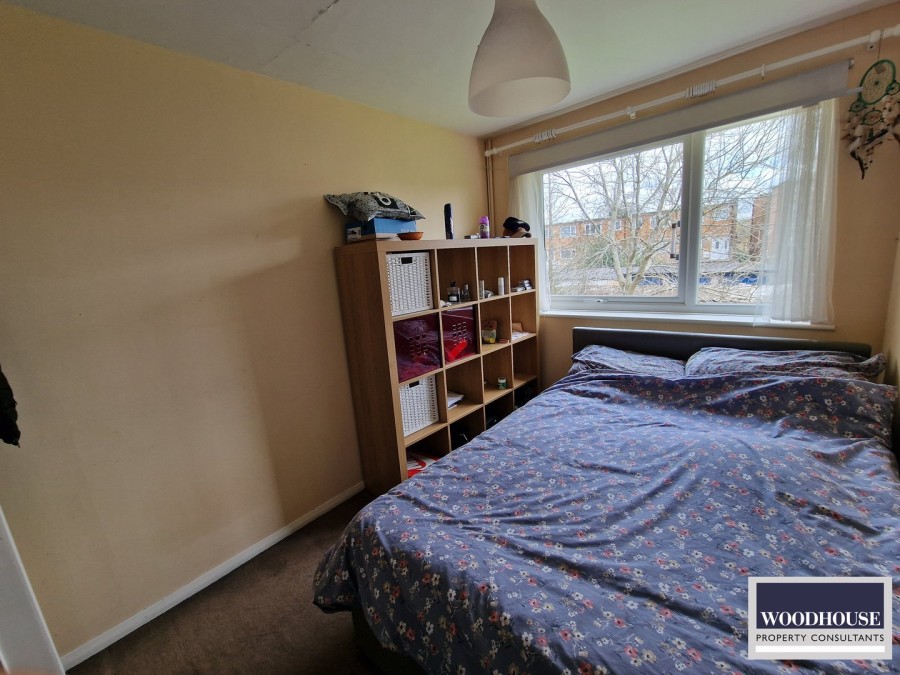 Images for Cheshunt, Waltham Cross, Hertfordshire EAID:3131305421 BID:11055924