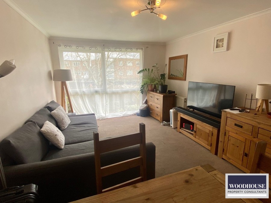 Images for Cheshunt, Waltham Cross, Hertfordshire EAID:3131305421 BID:11055924