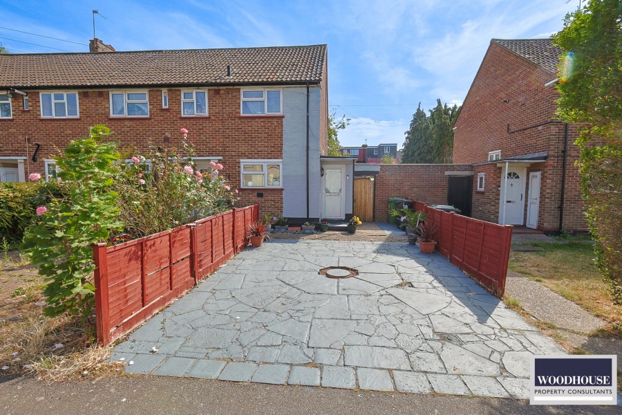 Images for Swanfield Road, Waltham Cross, Hertfordshire EAID:3131305421 BID:11055924