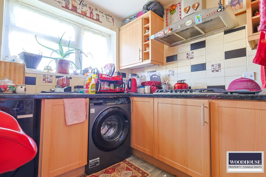 Images for Swanfield Road, Waltham Cross, Hertfordshire EAID:3131305421 BID:11055924