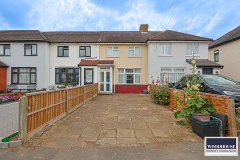 Endeavour Road, Cheshunt, Hertfordshire