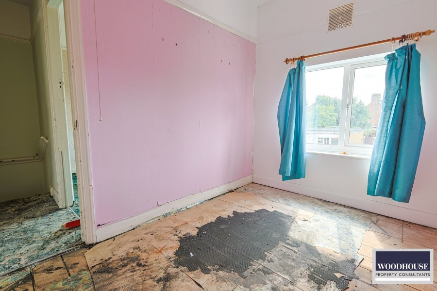 Images for Endeavour Road, Cheshunt, Hertfordshire EAID:3131305421 BID:11055924
