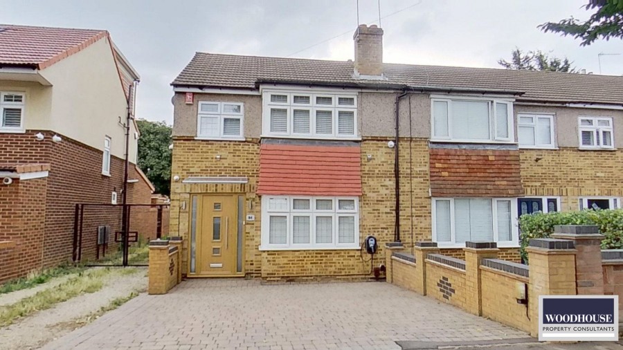 Images for Central Avenue, Waltham Cross, Hertfordshire EAID:3131305421 BID:11055924