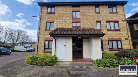 King Arthur Court, Cheshunt, Hertfordshire
