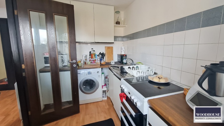 Images for King Arthur Court, Cheshunt, Hertfordshire EAID:3131305421 BID:11055924