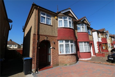 Broadoak Avenue, Enfield, Greater London