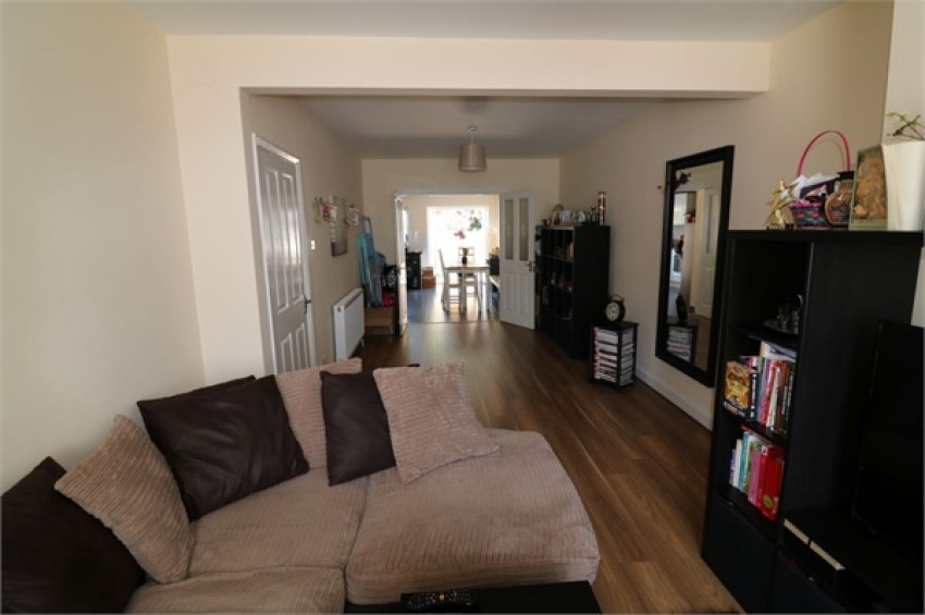 Images for Broadoak Avenue, Enfield, Greater London EAID:3131305421 BID:11055924