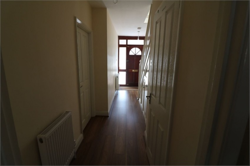 Images for Broadoak Avenue, Enfield, Greater London EAID:3131305421 BID:11055924