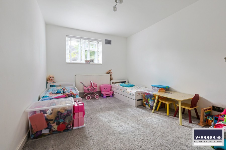 Images for Whitefields Road, Cheshunt, Hertfordshire EAID:3131305421 BID:11055924