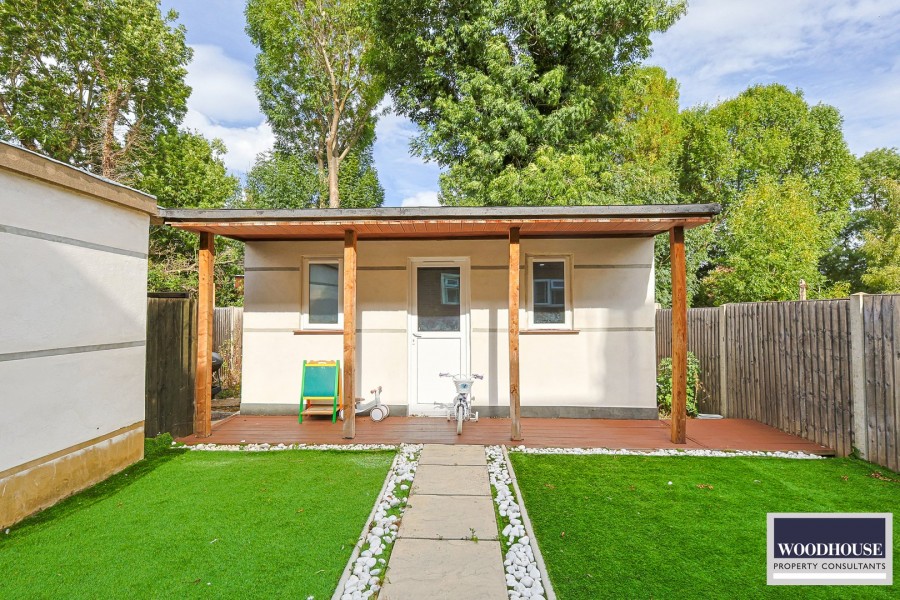 Images for Whitefields Road, Cheshunt, Hertfordshire EAID:3131305421 BID:11055924