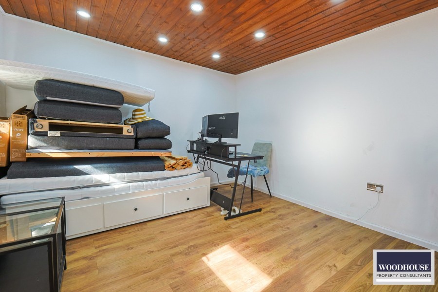 Images for Whitefields Road, Cheshunt, Hertfordshire EAID:3131305421 BID:11055924