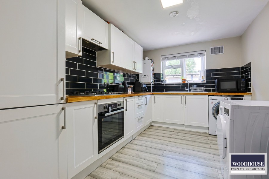 Images for Whitefields Road, Cheshunt, Hertfordshire EAID:3131305421 BID:11055924