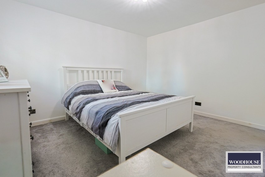 Images for Whitefields Road, Cheshunt, Hertfordshire EAID:3131305421 BID:11055924