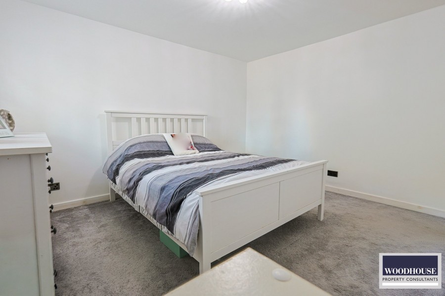 Images for Whitefields Road, Cheshunt, Hertfordshire EAID:3131305421 BID:11055924