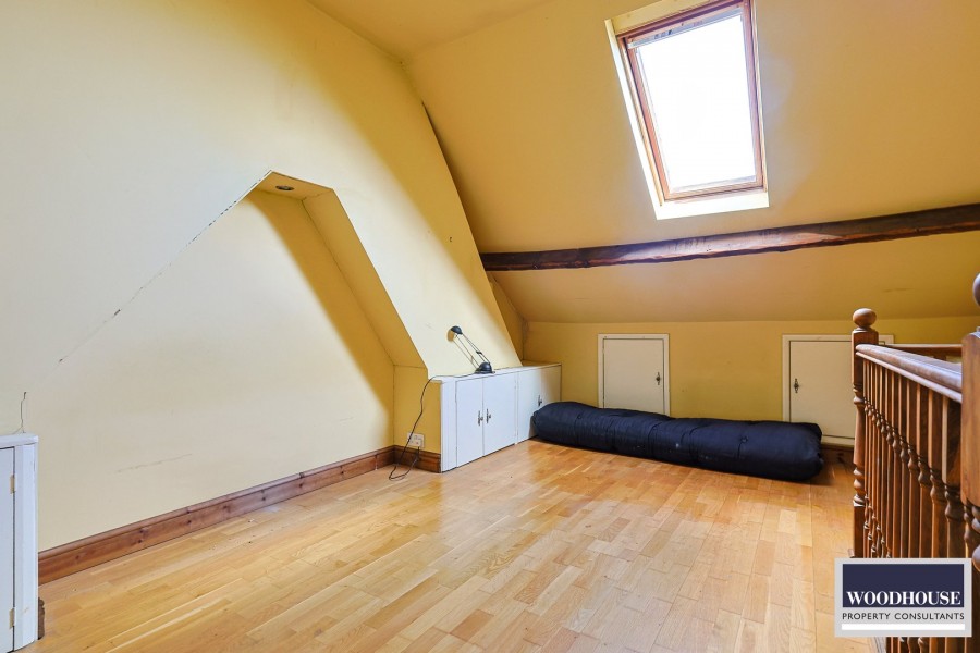 Images for Cadmore Lane, Cheshunt, Hertfordshire EAID:3131305421 BID:11055924