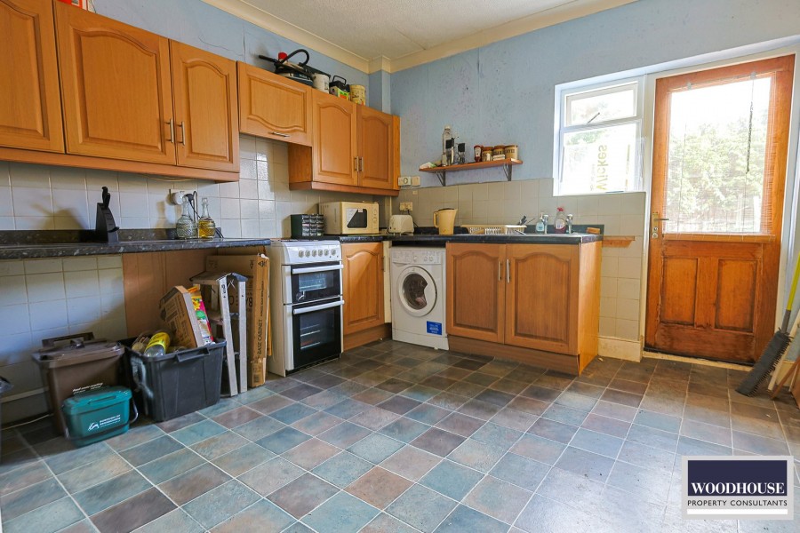 Images for Cadmore Lane, Cheshunt, Hertfordshire EAID:3131305421 BID:11055924