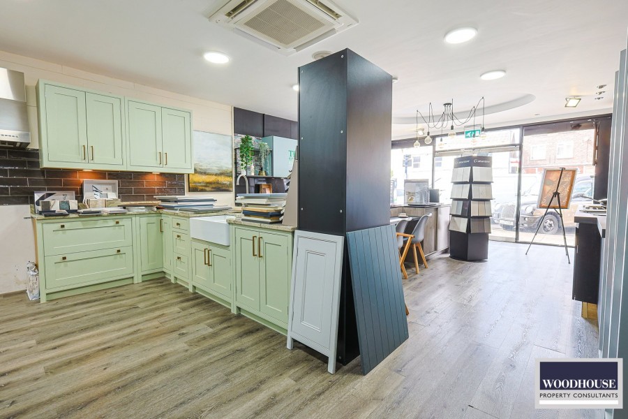 Images for Turners Hill, Cheshunt, Hertfordshire EAID:3131305421 BID:11055924