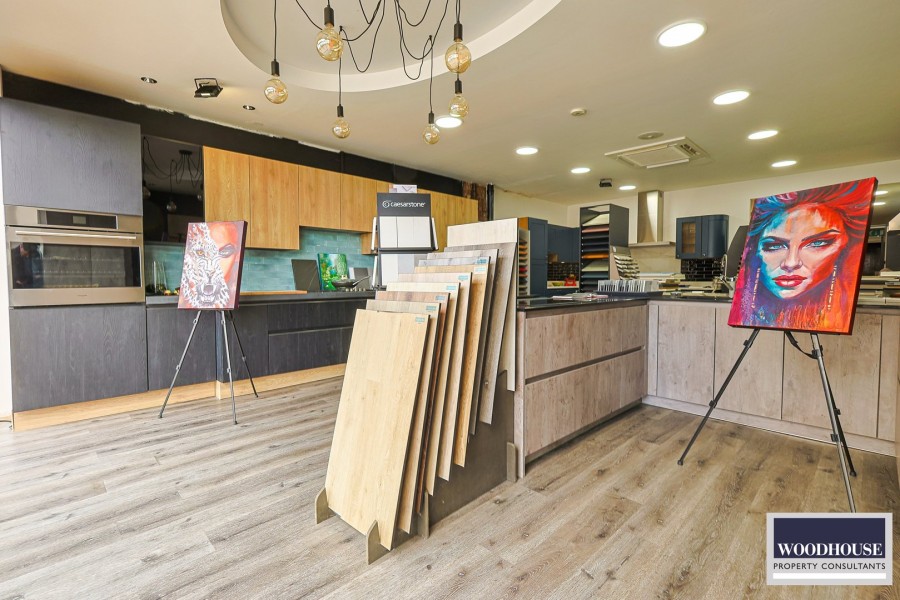 Images for Turners Hill, Cheshunt, Hertfordshire EAID:3131305421 BID:11055924