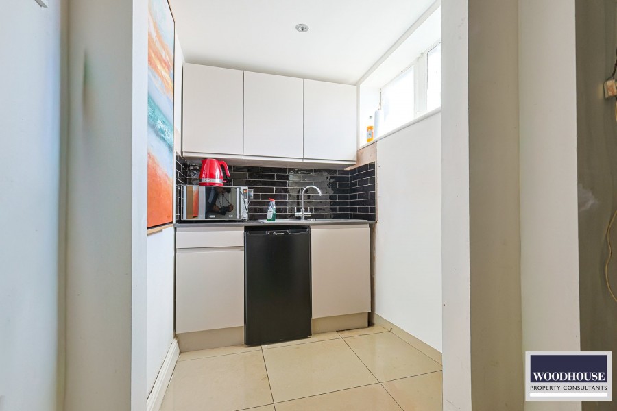 Images for Turners Hill, Cheshunt, Hertfordshire EAID:3131305421 BID:11055924