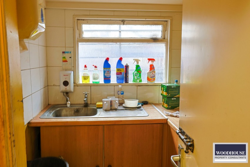 Images for Hertford Road, Enfield, Greater London EAID:3131305421 BID:11055924